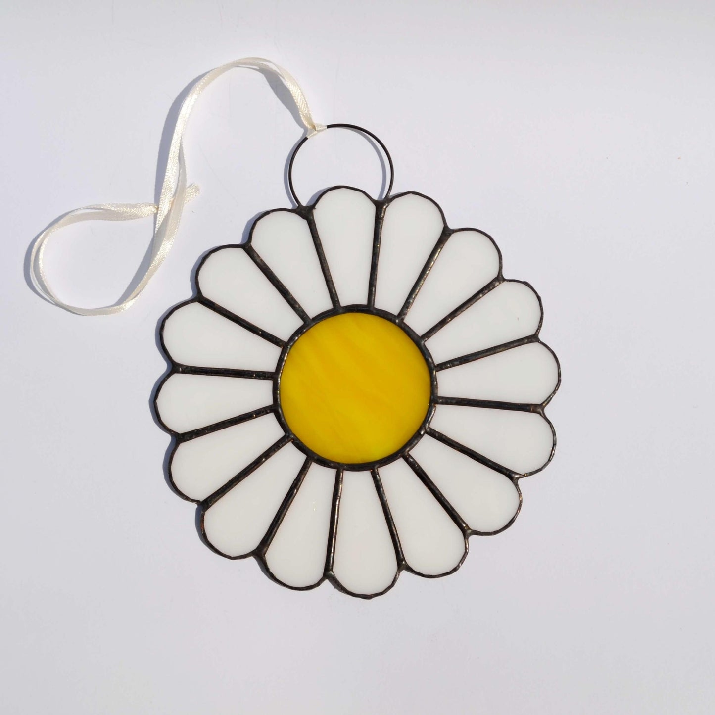 White Daisy Flower Stained Glass Suncatcher